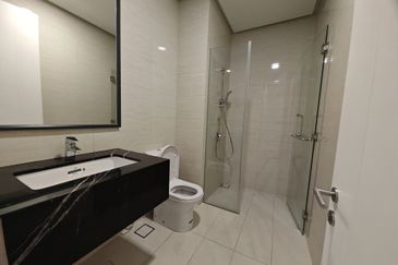 Mayfair Residences @ Pavilion Embassy