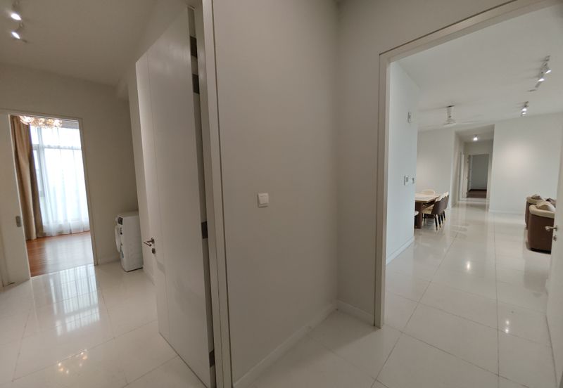 Mayfair Residences @ Pavilion Embassy