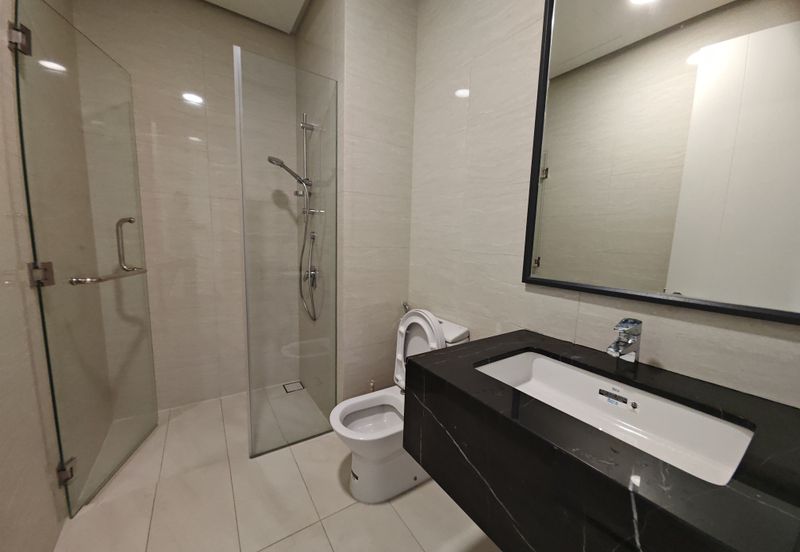 Mayfair Residences @ Pavilion Embassy