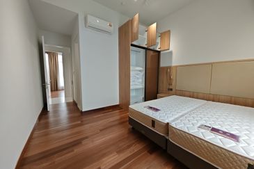 Mayfair Residences @ Pavilion Embassy