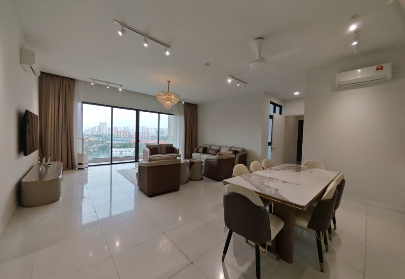 Mayfair Residences @ Pavilion Embassy