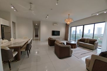 Mayfair Residences @ Pavilion Embassy