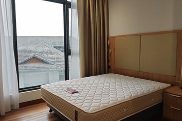 Mayfair Residences @ Pavilion Embassy