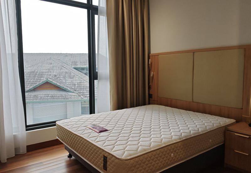 Mayfair Residences @ Pavilion Embassy