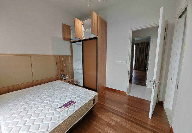 Mayfair Residences @ Pavilion Embassy