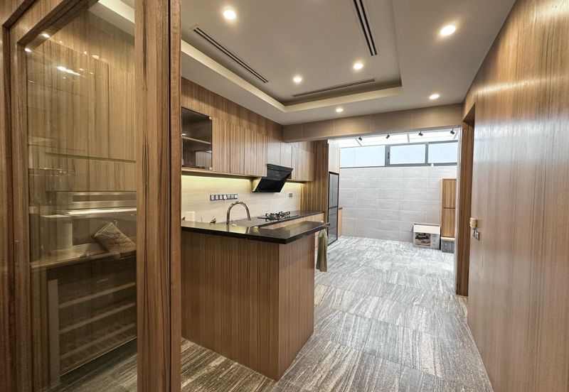 East Residence @ KLGCC