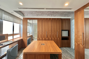 East Residence @ KLGCC