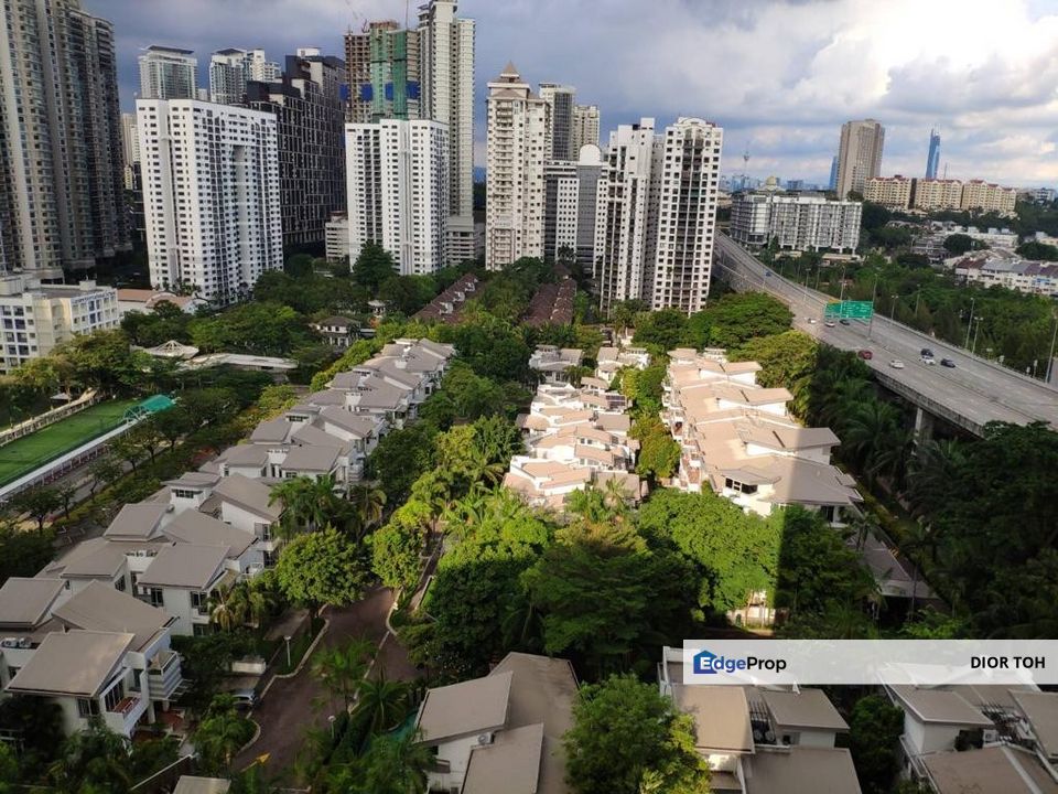 Condo with KL Tower and Merdeka 118 view @ Gateway Kiaramas Residences, Mont Kiara. Walking distance to Garden International School & Verve Shops, Kuala Lumpur, Mont Kiara