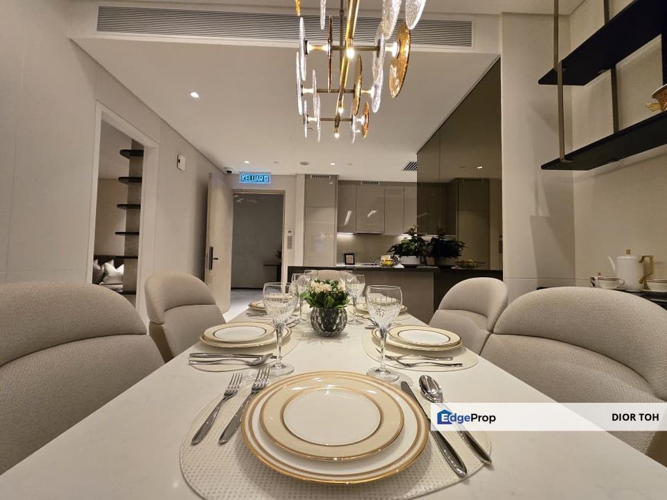 Luxury Residences in the Golden Triangle of KL City @ Pavilion Square Residence KL. Prime Accessibility and link-Bridge To Pavilion Mall., Kuala Lumpur, Bukit Bintang