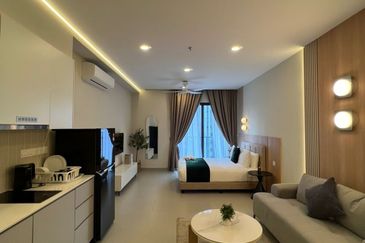  CHEAP Investment with potential ROI 5% @ KLCC. 