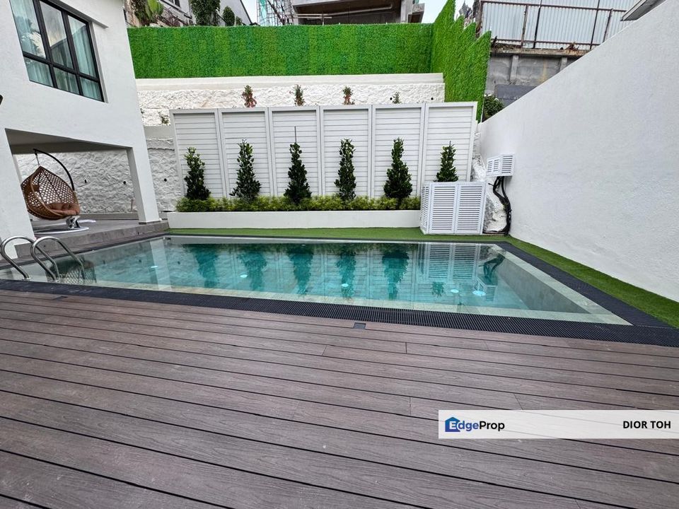 Luxury  2 Storey Bungalow with Pool @ Damansara Heights. Just few minutes away from Pavilion Damansara Heights Mall and MRT station. , Kuala Lumpur, Damansara Heights