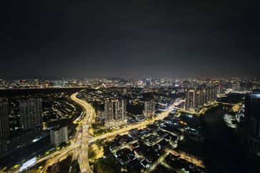  Luxury Living in the Heart of Mid Valley @ South Point Residence, Midvalley 