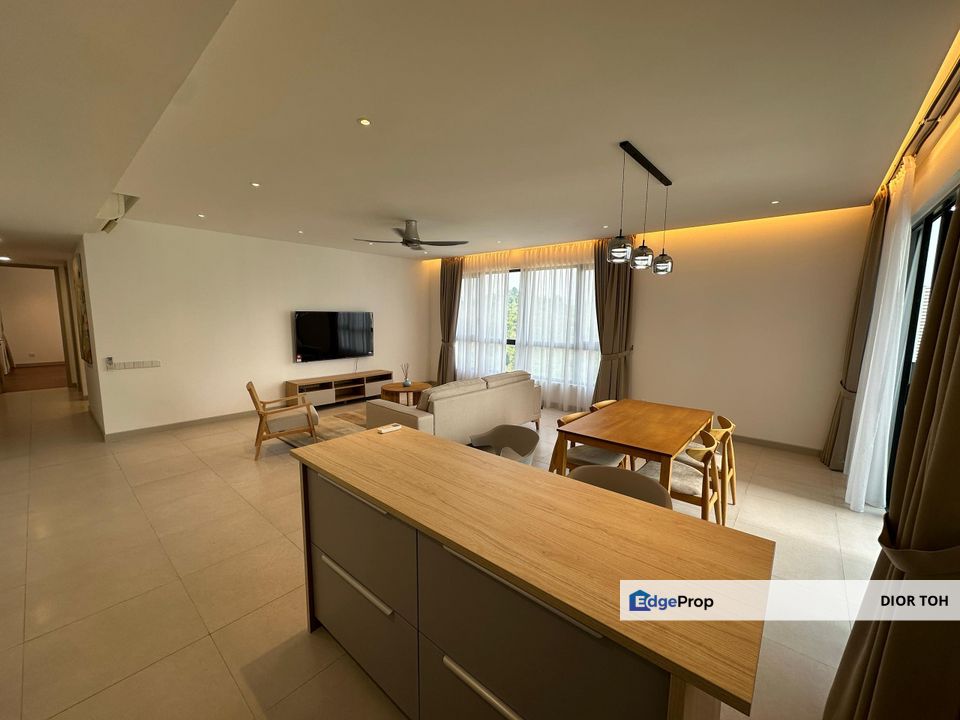 Luxury Condo @ Astrea, Mont Kiara. Less than 1km to Garden international school., Kuala Lumpur, Mont Kiara