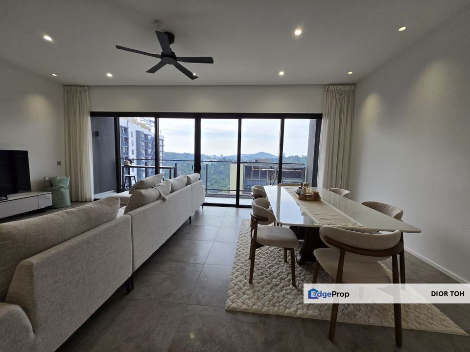 Newly Renovated  Luxury Condo @ Allevia Mont kiara. , Kuala Lumpur, Mont Kiara