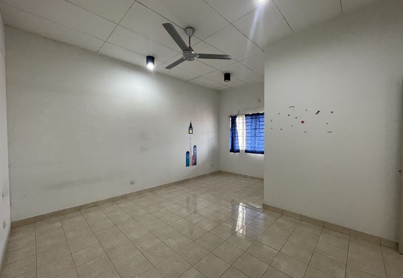 Below Market Price Duplex Townhouse at Lagoon Villas Kota Kemuning