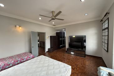 Fully Furnished Endlot Terrace house for Rent