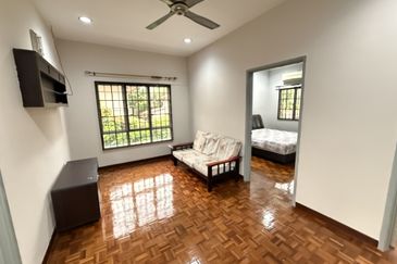 Fully Furnished Endlot Terrace house for Rent