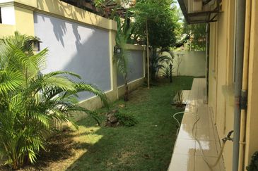 Fully Furnished Endlot Terrace house for Rent