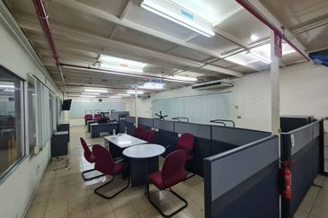 Bukit Jelutong Industrial Park