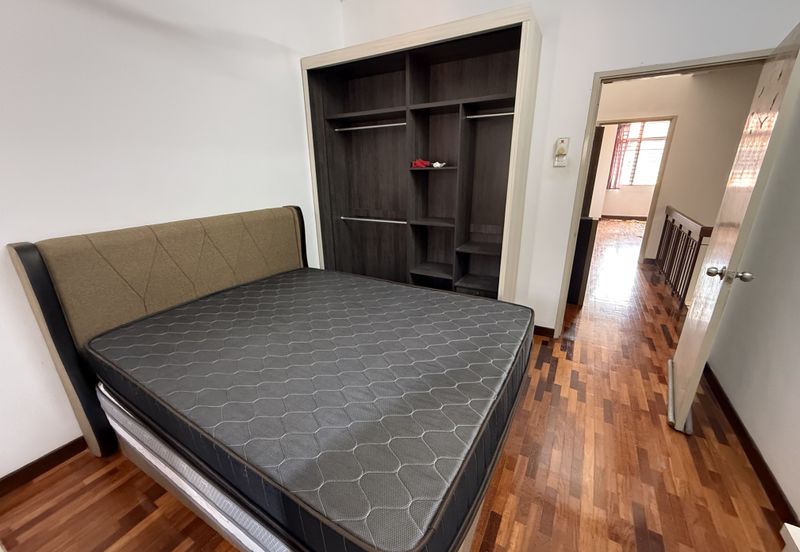 Canal Gardens, Kota Kemuning