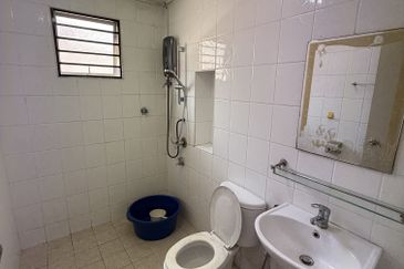 Canal Gardens, Kota Kemuning