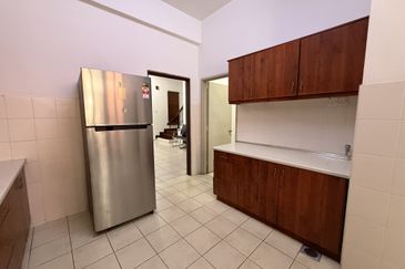 Canal Gardens, Kota Kemuning