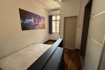 Canal Gardens, Kota Kemuning