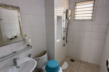 Canal Gardens, Kota Kemuning