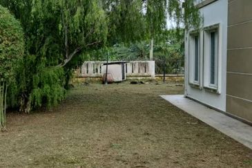 Kota Kemuning Hillside Manor Corner Bungalow for Sale