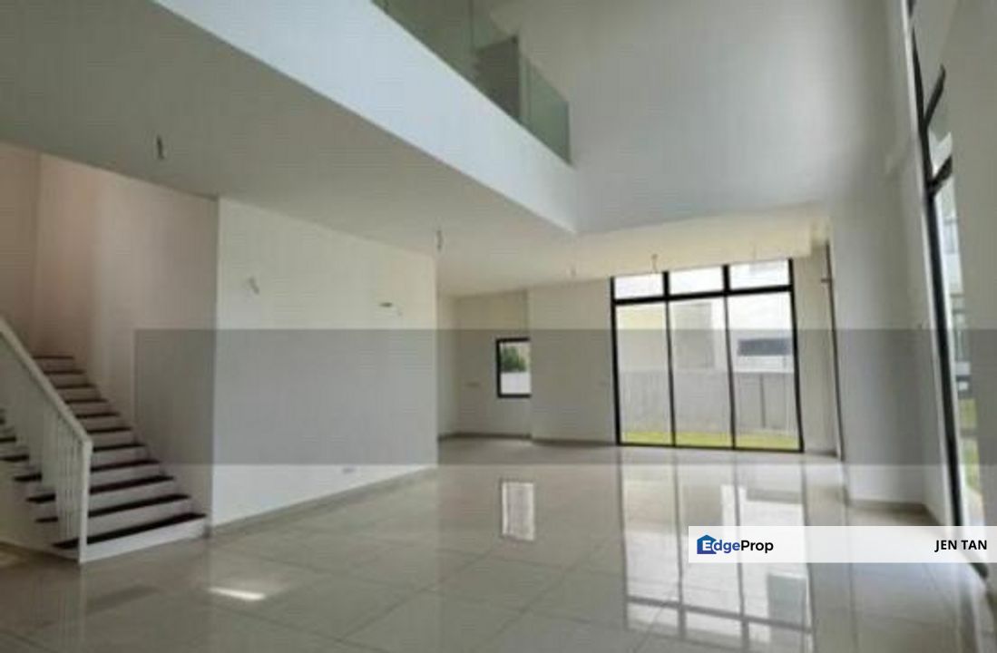 Bungalow with Clubhouse Facilities, Selangor, Kota Kemuning