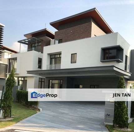 Bungalow with Clubhouse Facilities, Selangor, Kota Kemuning