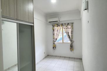 Casa Venicia Condominium