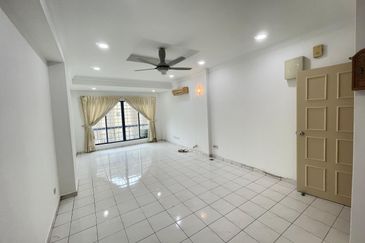 Casa Venicia Condominium