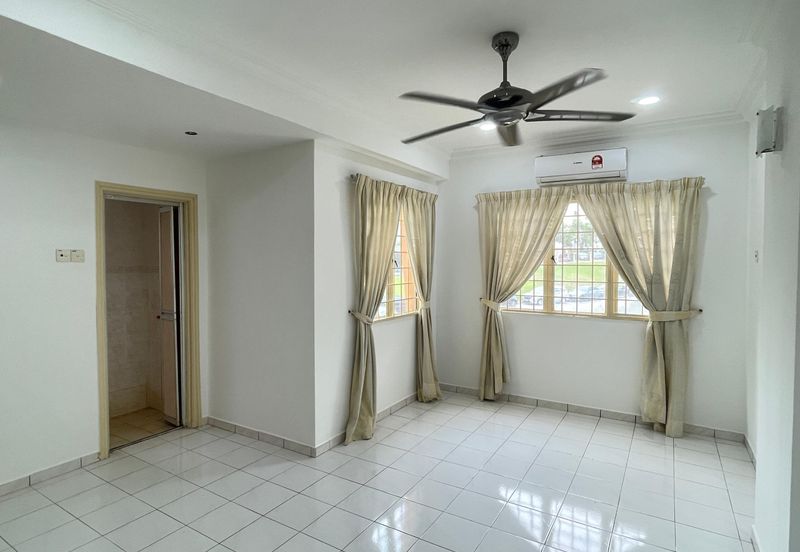 Casa Venicia Condominium