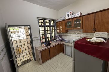 Corner Puncak Templer Bandar Baru Selayang Semi D For Sale