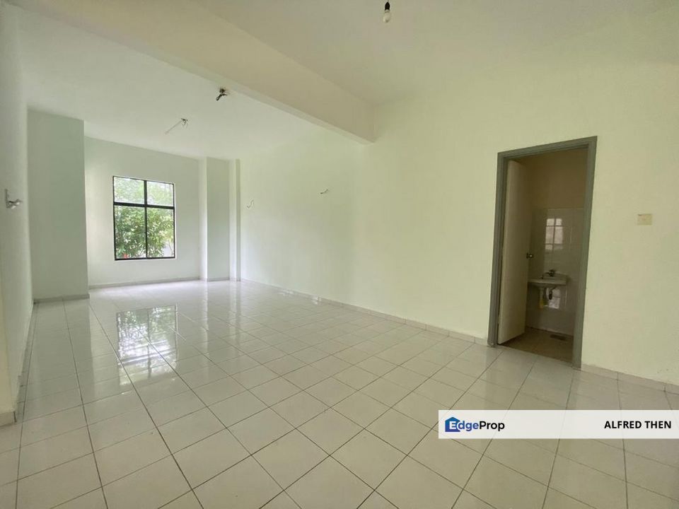 Leisure farm 2Sty Bungalow house for Sale, Johor, Gelang Patah