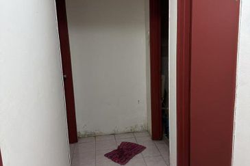 Pangsapuri Damai, Subang Bestari