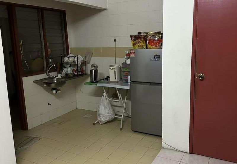 Pangsapuri Damai, Subang Bestari