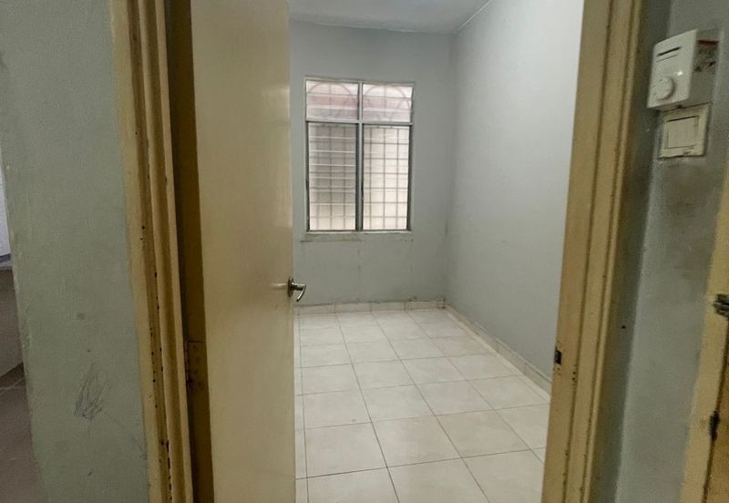 Taman Setia Balakong