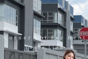 Brand New 2.5-Storey Semi D Factory at Taman Industri 21, Balakong