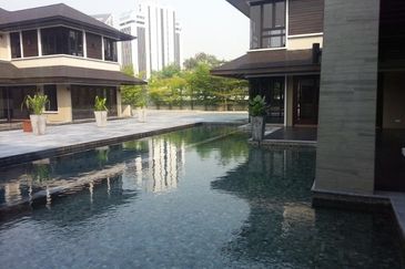 2 mansion Bungalow @ city centre lorong gurney