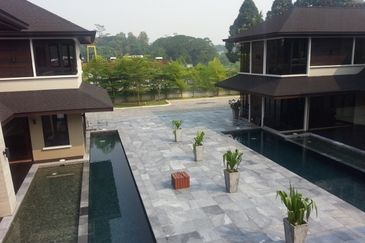 2 mansion Bungalow @ city centre lorong gurney