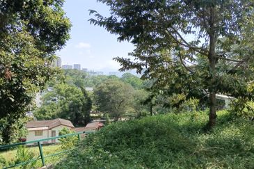 Bungalow land @ bukit Tunku Kenny hills for sale 