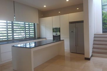 10 Damansara Heights