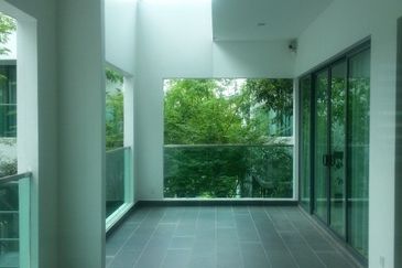 10 Damansara Heights