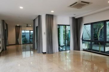 10 Damansara Heights