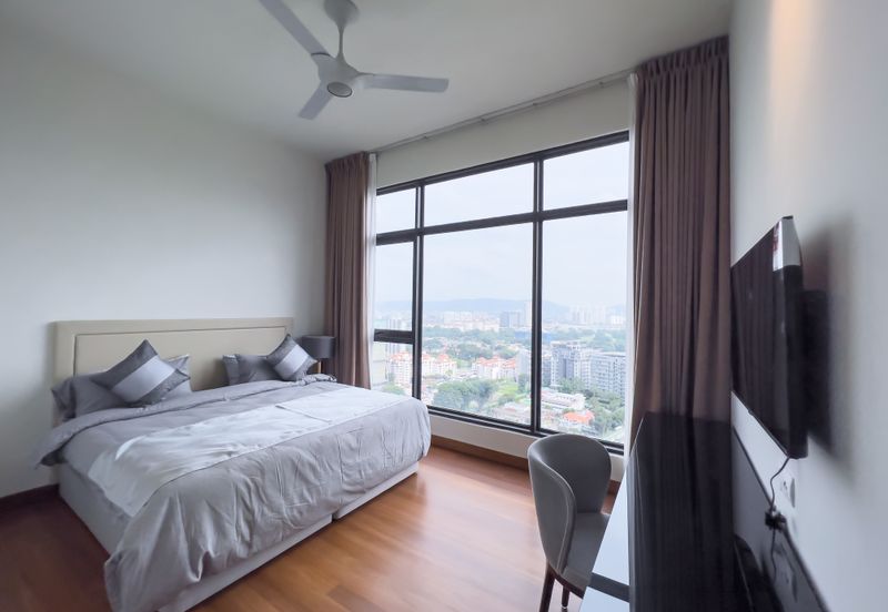 Oxford Residences @ Pavilion Embassy