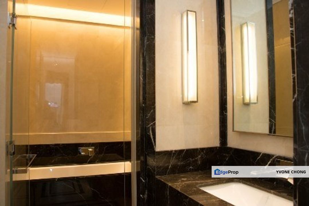 pavilion suits to let at bukit bintang city centre, Kuala Lumpur, KL City