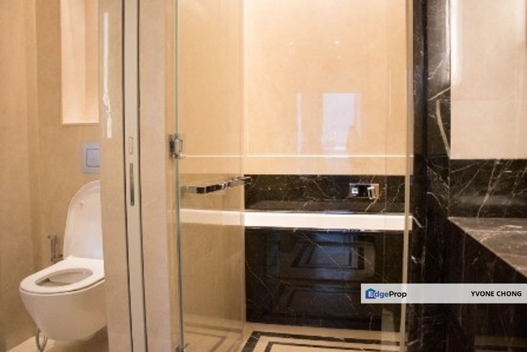 pavilion suits to let at bukit bintang city centre, Kuala Lumpur, KL City