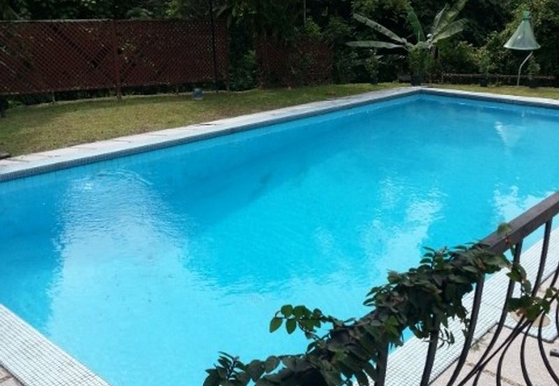 Single storey  Bungalow to let in bukit tunku